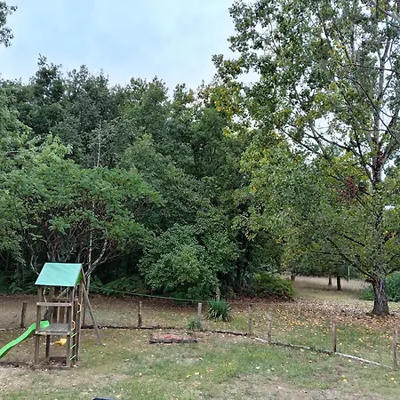 Entre Campagne Et Foret A 900m Du Zoo Et Au Pied Des Pistes Cyclables La Flèche